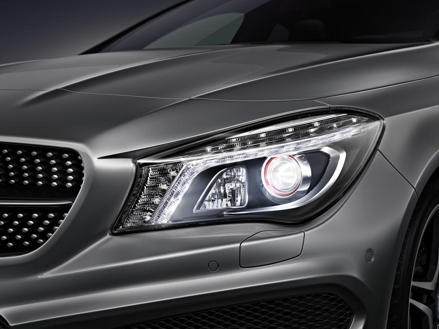 Детали экстерьера Mercedes-Benz CLA250 AMG Sports Package Edition 1 (C117) 2013 года  (фото 68 из 72)